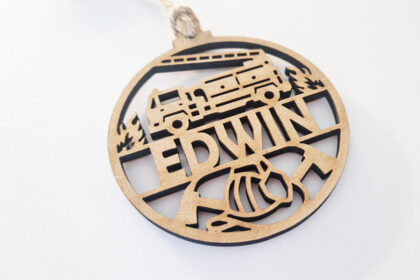 KERSTBAL BRANDWEER MET NAAM